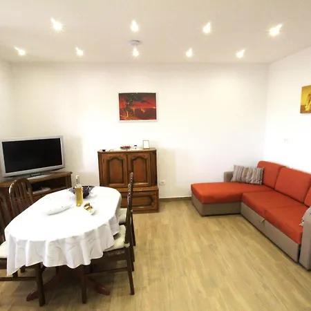 Апартаменты Tre Pini 2